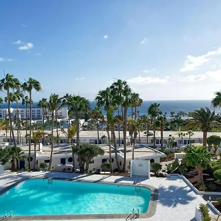 Apartament Ld Un Con Vistas A Jardin, Piscina, Cerca De La Playa Puerto del Carmen (Lanzarote)
